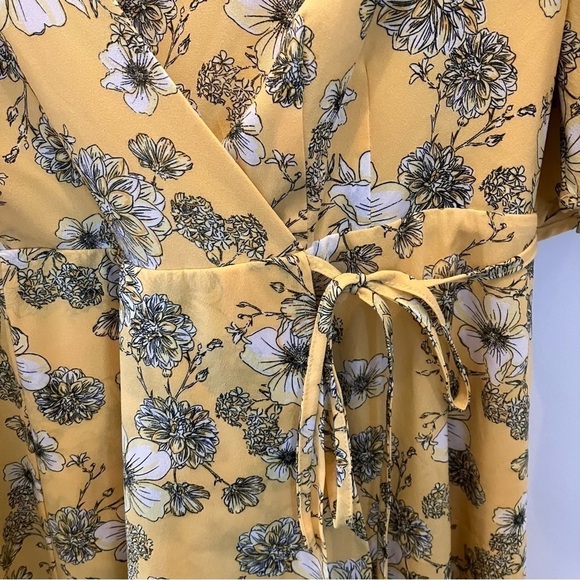 Torrid Faux Wrap Yellow Floral Dress (Size 10) - Picture 4 of 12